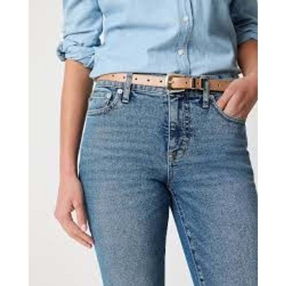 J. Crew Mid-Rise Flare Crop Jean in All-Day Stretch Orion Blue Wash Size 27 NWT - Picture 2 of 13